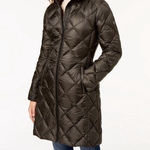 Women Michael Kors quilted coat size Small